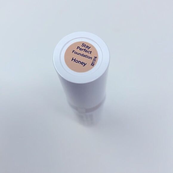No7 Stay Perfect Foundation Stick Honey - Picture 4 of 9